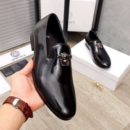 Cheap Versace Leather Shoes For Men #934224 Replica Wholesale [$88.00 USD] [ITEM#934224] on Replica Versace Leather Shoes