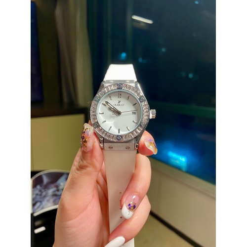 Cheap Hublot Watches For Women #935358 Replica Wholesale [$36.00 USD] [ITEM#935358] on Replica Hublot Watches