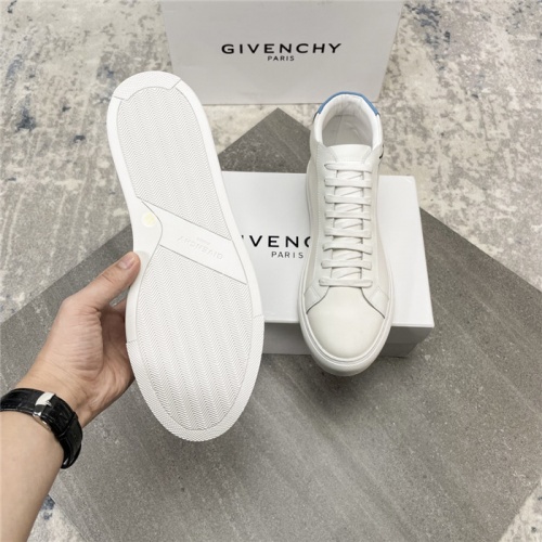 Cheap Givenchy High Tops Shoes For Men #935759 Replica Wholesale [$76.00 USD] [ITEM#935759] on Replica Givenchy High Tops Shoes