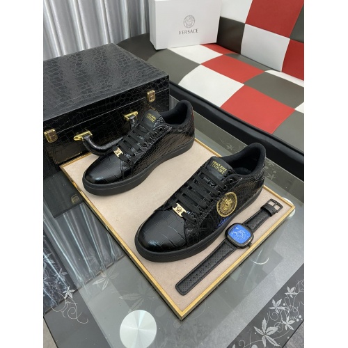 Cheap Versace Casual Shoes For Men #936408 Replica Wholesale [$76.00 USD] [ITEM#936408] on Replica Versace Casual Shoes