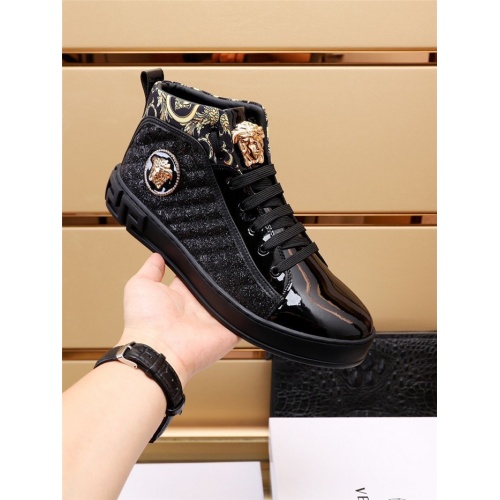 Cheap Versace High Tops Shoes For Men #936685 Replica Wholesale [$82.00 USD] [ITEM#936685] on Replica Versace High Tops Shoes