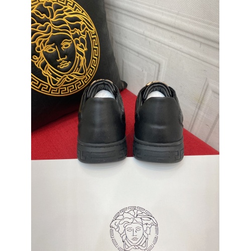 Cheap Versace Casual Shoes For Men #936816 Replica Wholesale [$72.00 USD] [ITEM#936816] on Replica Versace Casual Shoes