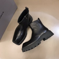 Balenciaga Boots For Men #929286