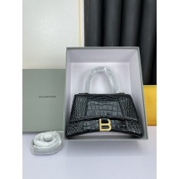 Balenciaga AAA Quality Messenger Bags For Women #929435