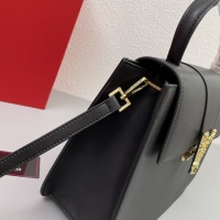 Cheap Versace AAA Quality Handbags For Women #932205 Replica Wholesale [$162.00 USD] [ITEM#932205] on Replica Versace AAA Quality Handbags
