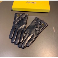 Fendi Gloves For Women #932571