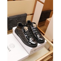 Versace Casual Shoes For Men #934592
