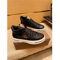 Versace Casual Shoes For Men #935495