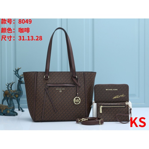 Cheap Michael Kors Handbags For Women #940083 Replica Wholesale [$39.00 USD] [ITEM#940083] on Replica Michael Kors Handbags