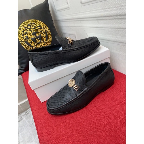 Cheap Versace Leather Shoes For Men #944556 Replica Wholesale [$98.00 USD] [ITEM#944556] on Replica Versace Leather Shoes