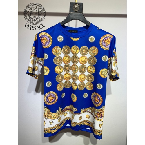 Cheap Versace T-Shirts Short Sleeved For Men #945045 Replica Wholesale [$40.00 USD] [ITEM#945045] on Replica Versace T-Shirts