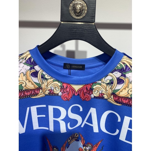 Cheap Versace T-Shirts Short Sleeved For Men #945058 Replica Wholesale [$40.00 USD] [ITEM#945058] on Replica Versace T-Shirts