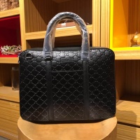 Gucci AAA Man Handbags #938911