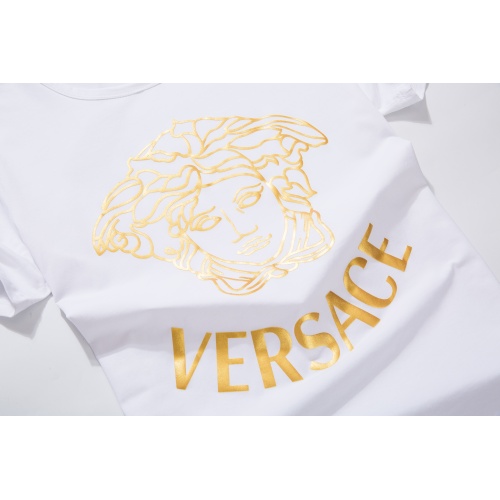 Cheap Versace T-Shirts Short Sleeved For Men #947573 Replica Wholesale [$24.00 USD] [ITEM#947573] on Replica Versace T-Shirts