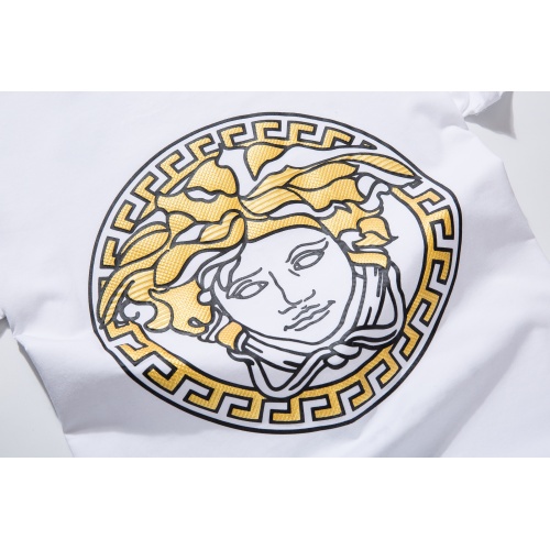 Cheap Versace T-Shirts Short Sleeved For Men #947581 Replica Wholesale [$24.00 USD] [ITEM#947581] on Replica Versace T-Shirts