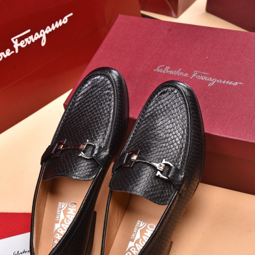 Cheap Ferragamo Leather Shoes For Men #948749 Replica Wholesale [$92.00 USD] [ITEM#948749] on Replica Salvatore Ferragamo Leather Shoes