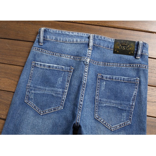 Cheap Dolce &amp; Gabbana D&amp;G Jeans For Men #948902 Replica Wholesale [$48.00 USD] [ITEM#948902] on Replica Dolce &amp; Gabbana D&amp;G Jeans