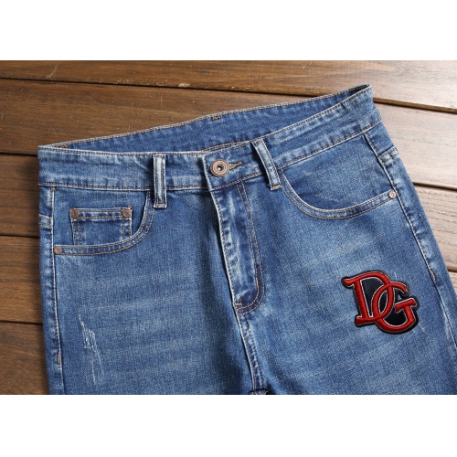 Cheap Dolce &amp; Gabbana D&amp;G Jeans For Men #948902 Replica Wholesale [$48.00 USD] [ITEM#948902] on Replica Dolce &amp; Gabbana D&amp;G Jeans