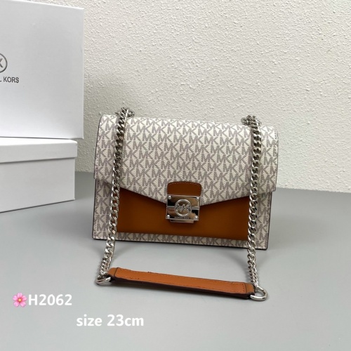 Cheap Michael Kors AAA Messenger Bags For Women #949250 Replica Wholesale [$115.00 USD] [ITEM#949250] on Replica Michael Kors AAA Messenger Bags