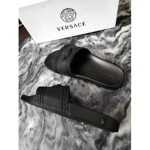 Cheap Versace Slippers For Men #950751 Replica Wholesale [$42.00 USD] [ITEM#950751] on Replica Versace Slippers
