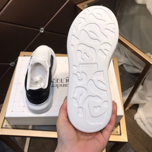 Cheap Alexander McQueen Shoes For Men #950951 Replica Wholesale [$102.00 USD] [ITEM#950951] on Replica Alexander McQueen Casual Shoes
