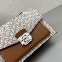 Cheap Michael Kors AAA Messenger Bags For Women #949250 Replica Wholesale [$115.00 USD] [ITEM#949250] on Replica Michael Kors AAA Messenger Bags