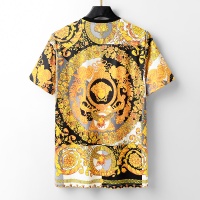 Cheap Versace T-Shirts Short Sleeved For Men #949617 Replica Wholesale [$26.00 USD] [ITEM#949617] on Replica Versace T-Shirts