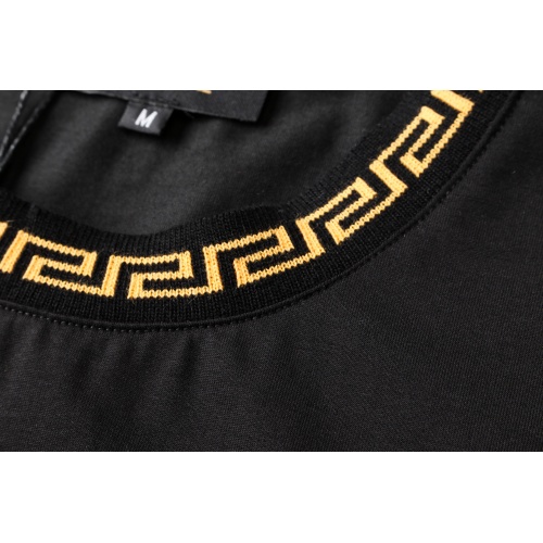 Cheap Versace Tracksuits Short Sleeved For Men #951440 Replica Wholesale [$64.00 USD] [ITEM#951440] on Replica Versace Tracksuits