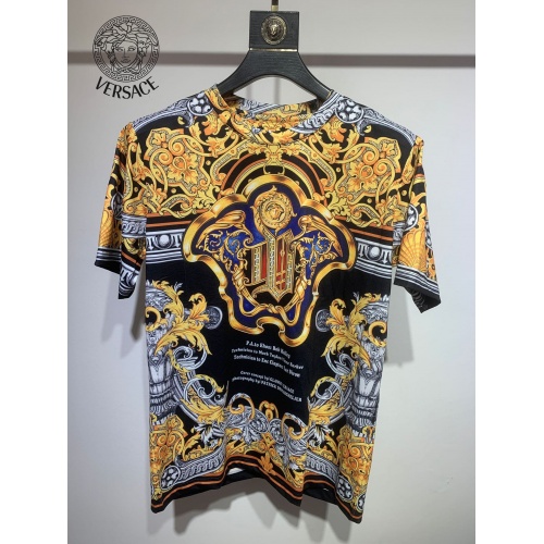 Cheap Versace T-Shirts Short Sleeved For Men #952127 Replica Wholesale [$40.00 USD] [ITEM#952127] on Replica Versace T-Shirts