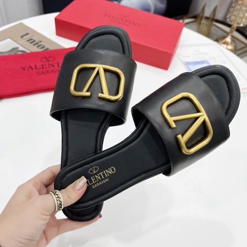 Cheap Valentino Slippers For Women #953179 Replica Wholesale [$82.00 USD] [ITEM#953179] on Replica Valentino Slippers