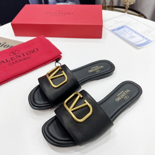 Cheap Valentino Slippers For Women #953179 Replica Wholesale [$82.00 USD] [ITEM#953179] on Replica Valentino Slippers