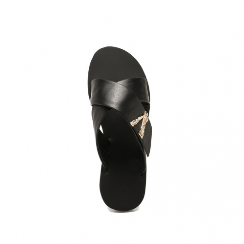 Cheap Versace Slippers For Women #953199 Replica Wholesale [$68.00 USD] [ITEM#953199] on Replica Versace Slippers