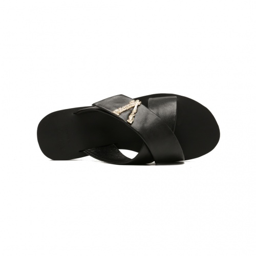 Cheap Versace Slippers For Women #953199 Replica Wholesale [$68.00 USD] [ITEM#953199] on Replica Versace Slippers