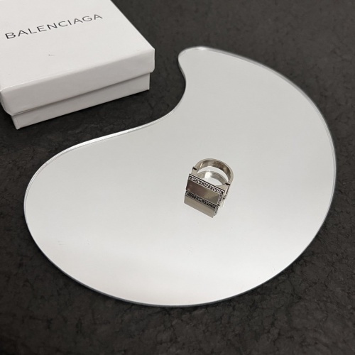 Cheap Balenciaga Rings For Women #955977 Replica Wholesale [$39.00 USD] [ITEM#955977] on Replica Balenciaga Rings