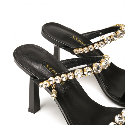Cheap Versace Sandal For Women #958865 Replica Wholesale [$82.00 USD] [ITEM#958865] on Replica Versace Sandal