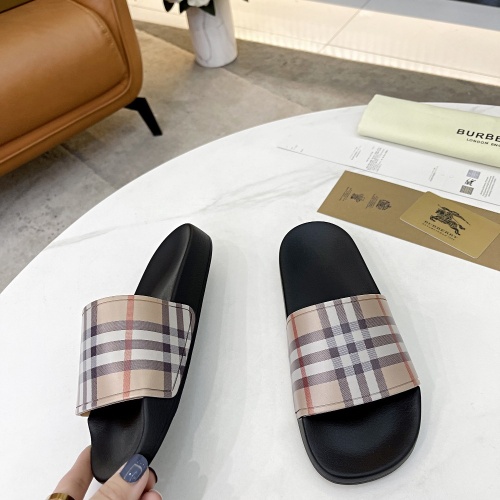 Cheap Burberry Slippers For Men #959422 Replica Wholesale [$42.00 USD] [ITEM#959422] on Replica Burberry Slippers