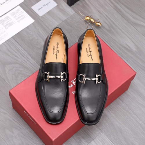 Cheap Salvatore Ferragamo Leather Shoes For Men #961295 Replica Wholesale [$82.00 USD] [ITEM#961295] on Replica Salvatore Ferragamo Leather Shoes