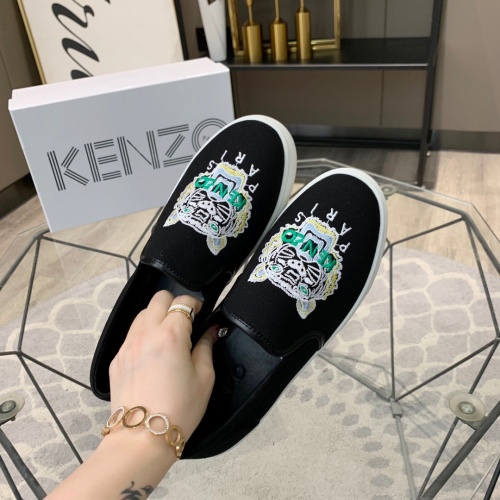 Cheap Kenzo Casual Shoes For Men #963717 Replica Wholesale [$68.00 USD] [ITEM#963717] on Replica Kenzo Casual Shoes