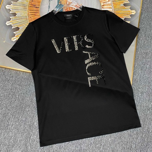 Versace T-Shirts Short Sleeved For Unisex #963863