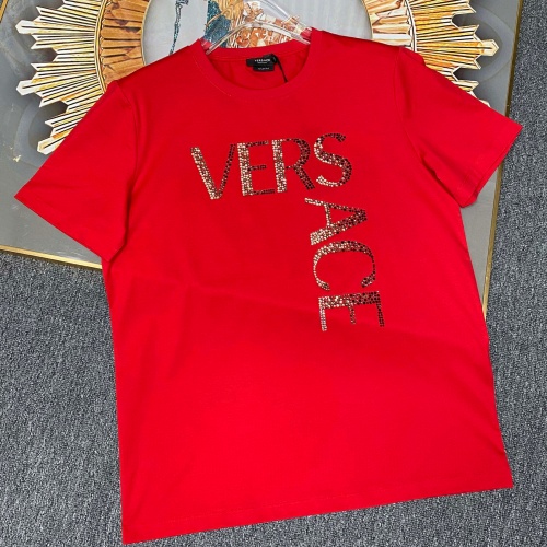 Cheap Versace T-Shirts Short Sleeved For Unisex #963866 Replica Wholesale [$60.00 USD] [ITEM#963866] on Replica Versace T-Shirts