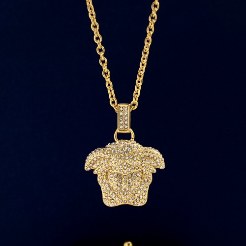 Cheap Versace Necklace #964605 Replica Wholesale [$36.00 USD] [ITEM#964605] on Replica Versace Necklaces