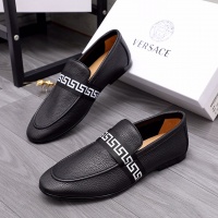 Versace Leather Shoes For Men #957529