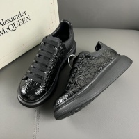Alexander McQueen Shoes For Men #958171