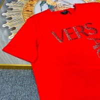 Cheap Versace T-Shirts Short Sleeved For Unisex #963866 Replica Wholesale [$60.00 USD] [ITEM#963866] on Replica Versace T-Shirts