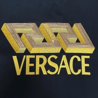 Cheap Versace T-Shirts Short Sleeved For Unisex #963977 Replica Wholesale [$68.00 USD] [ITEM#963977] on Replica Versace T-Shirts