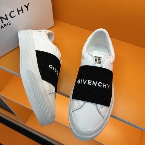 Cheap Givenchy Casual Shoes For Men #966189 Replica Wholesale [$68.00 USD] [ITEM#966189] on Replica Givenchy Casual Shoes