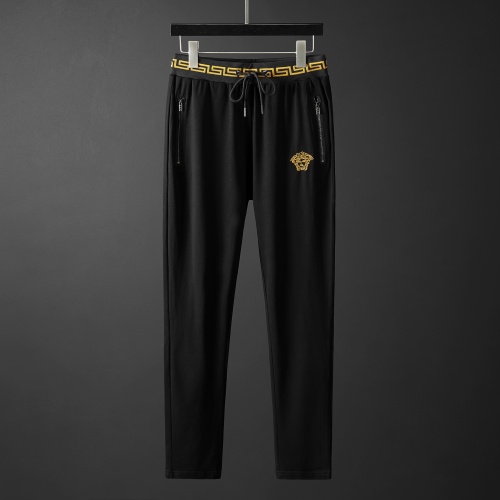 Cheap Versace Tracksuits Short Sleeved For Men #966596 Replica Wholesale [$68.00 USD] [ITEM#966596] on Replica Versace Tracksuits