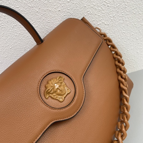 Cheap Versace AAA Quality Handbags For Women #966821 Replica Wholesale [$160.00 USD] [ITEM#966821] on Replica Versace AAA Quality Handbags