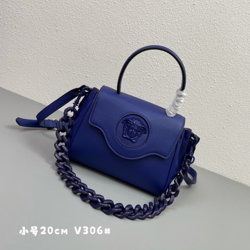 Cheap Versace AAA Quality Messenger Bags For Women #966850 Replica Wholesale [$140.00 USD] [ITEM#966850] on Replica Versace AAA Quality Messenger Bags
