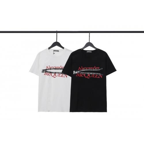 Cheap Alexander McQueen T-shirts Short Sleeved For Unisex #969103 Replica Wholesale [$27.00 USD] [ITEM#969103] on Replica Alexander McQueen T-shirts